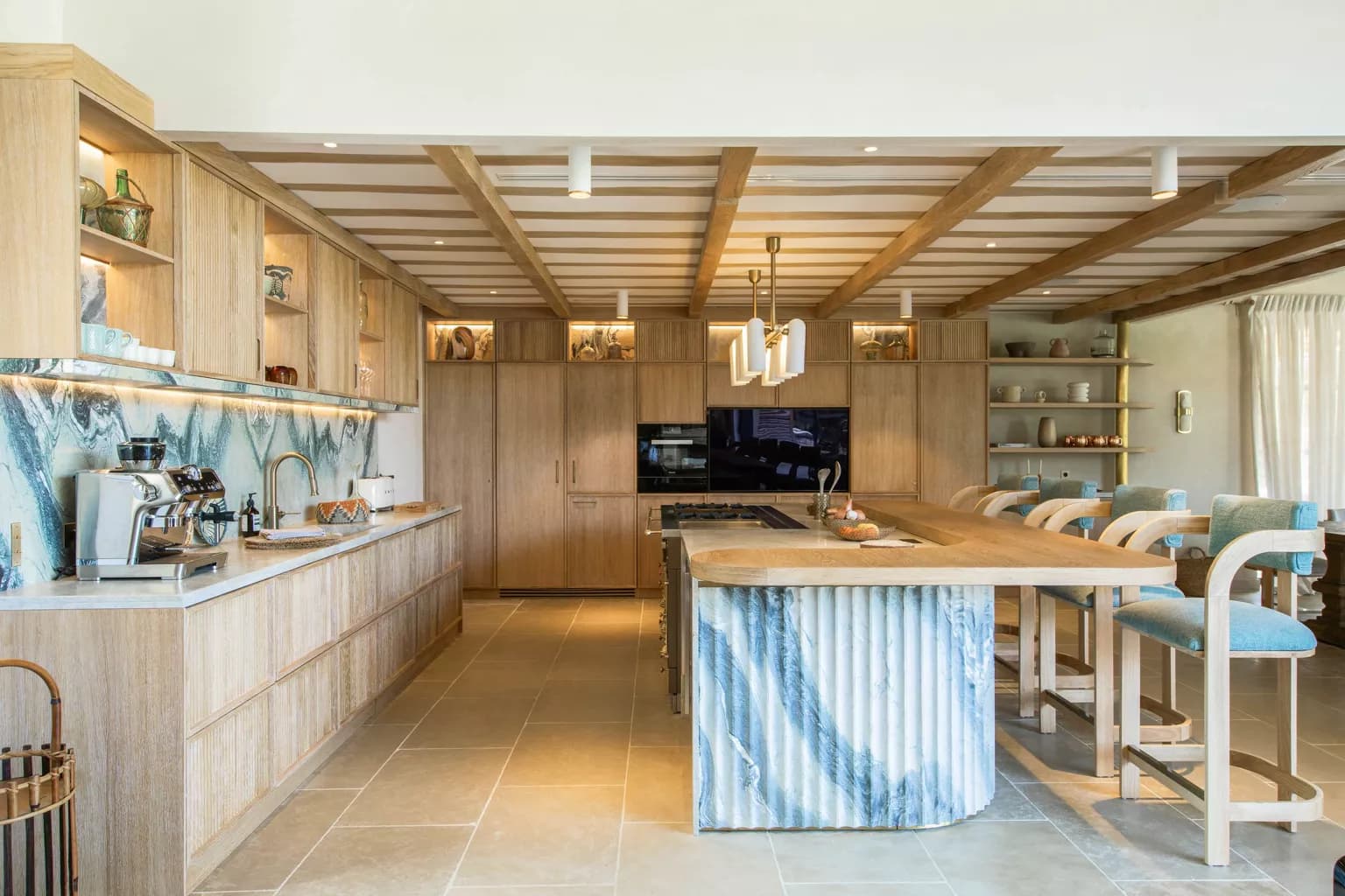 Cuisine rénovée par SA2K Renov'